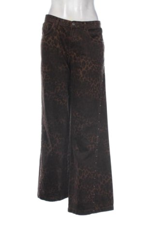 Blugi de femei Bershka, Mărime L, Culoare Maro, Preț 99,73 Lei, #138073699