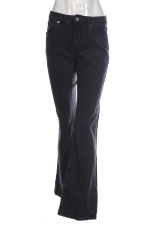 Dámske džínsy  Stradivarius, Veľkosť M, Farba Čierna, Cena  24,39 €, #138075964