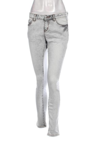 Blugi de femei Broadway, Mărime M, Culoare Gri, Preț 73,49 Lei, #138082317