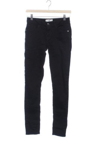 Damskie jeansy Mango, Rozmiar S, Kolor Czarny, Cena 67,74 zł, #138082340