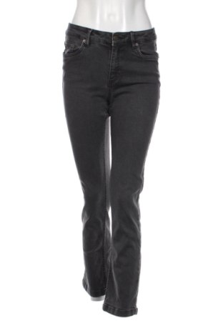 Blugi de femei Unbranded, Mărime M, Culoare Gri, Preț 52,49 Lei, #138045904
