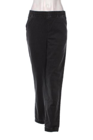 Blugi de femei Cropp, Mărime S, Culoare Negru, Preț 83,99 Lei, #138065743