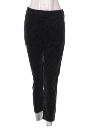 Damskie sztruksy Wendy Trendy, Rozmiar M, Kolor Czarny, Cena 46,57 zł, #138034280