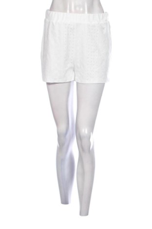 Pantaloni scurți de femei Unbranded, Mărime M, Culoare Alb, Preț 36,74 Lei, #138040629
