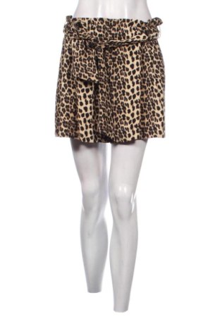 Дамски къс панталон Zara, Размер L, Цвят Многоцветен, Цена 13,00 €, #138040997