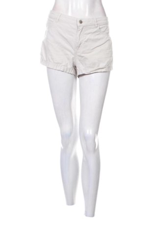 Damen Shorts H&M, Größe M, Farbe Ecru, Preis 10,39 €, #138046415