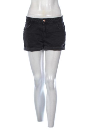 Pantaloni scurți de femei Reserved, Mărime L, Culoare Negru, Preț 50,84 Lei, #138047497