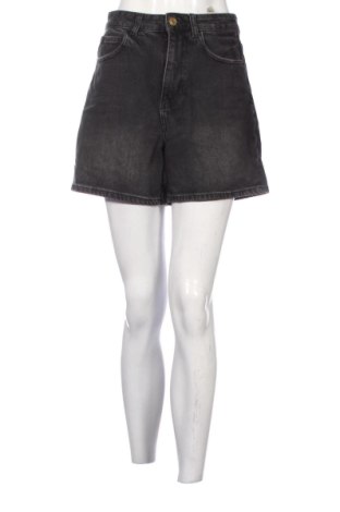 Pantaloni scurți de femei Zara, Mărime S, Culoare Negru, Preț 78,74 Lei, #138060828