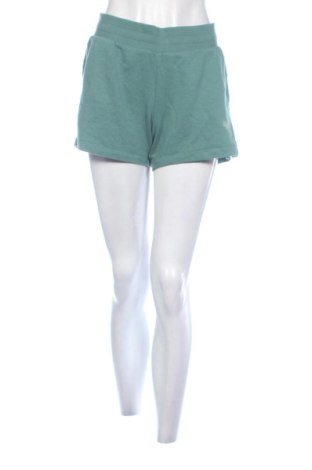 Pantaloni scurți de femei PUMA, Mărime M, Culoare Verde, Preț 136,48 Lei, #138064223