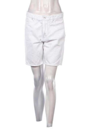 Pantaloni scurți de femei Unbranded, Mărime M, Culoare Alb, Preț 41,99 Lei, #138067607