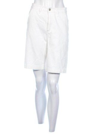 Pantaloni scurți de femei LC Waikiki, Mărime S, Culoare Alb, Preț 52,49 Lei, #138067637