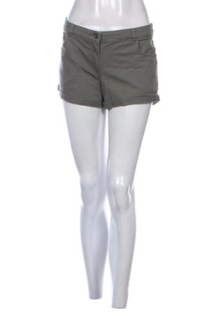 Pantaloni scurți de femei H&M, Mărime L, Culoare Verde, Preț 57,74 Lei, #138069872
