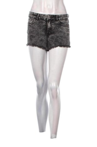 Дамски къс панталон H&M, Размер M, Цвят Сив, Цена 11,00 €, #138073682