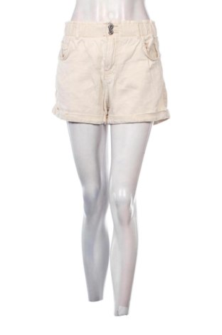 Pantaloni scurți de femei Bershka, Mărime M, Culoare Ecru, Preț 41,99 Lei, #138083287