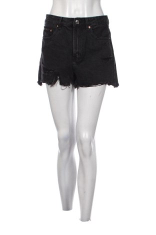 Pantaloni scurți de femei Stradivarius, Mărime M, Culoare Negru, Preț 46,00 Lei, #138052754