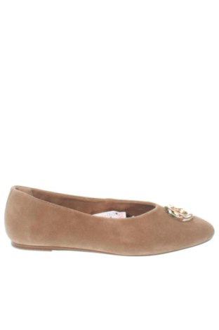 Дамски обувки Stradivarius, Размер 41, Цвят Бежов, Цена 28,00 €, #138056975