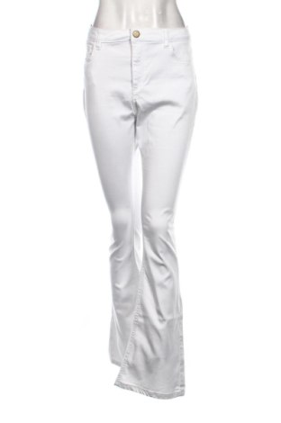 Pantaloni de femei Pierre Cardin, Mărime M, Culoare Alb, Preț 94,48 Lei, #138035292
