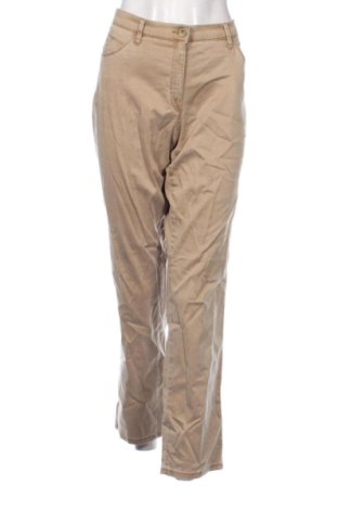 Pantaloni de femei Brax, Mărime XL, Culoare Bej, Preț 110,23 Lei, #138047048