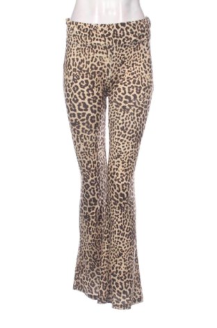Pantaloni de femei Bershka, Mărime M, Culoare Multicolor, Preț 54,55 Lei, #138050054