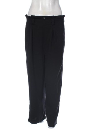 Pantaloni de femei Stradivarius, Mărime S, Culoare Negru, Preț 56,00 Lei, #138053651