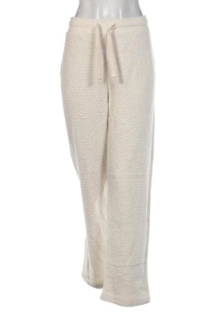 Pantaloni de femei Reserved, Mărime XL, Culoare Ecru, Preț 73,49 Lei, #138062011