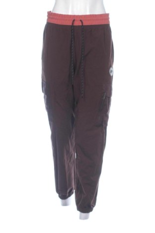 Damenhose Nike, Größe S, Farbe Braun, Preis 30,00 €, #138066183