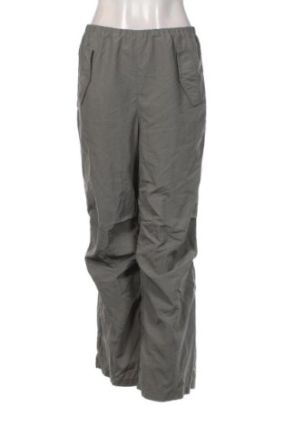 Pantaloni de femei SHEIN, Mărime S, Culoare Verde, Preț 52,49 Lei, #138067303