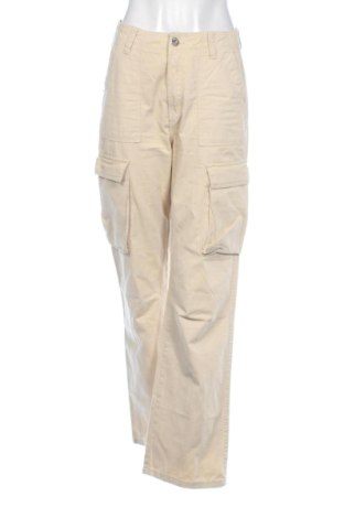 Дамски панталон Bershka, Размер S, Цвят Бежов, Цена 10,89 €, #138044317