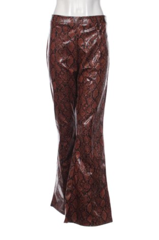 Damskie spodnie Bershka, Rozmiar XL, Kolor Kolorowy, Cena 67,75 zł, #138049252
