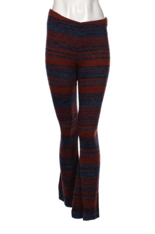 Női nadrág Pull&Bear, Méret M, Szín Sokszínű, Ár 7 447 Ft, #138086092