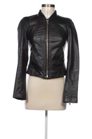 Geacă de piele pentru femei Q/S by S.Oliver, Mărime XS, Culoare Negru, Preț 943,36 Lei, #138056860