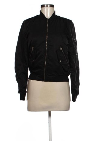 Dámska bunda  Pull&Bear, Veľkosť S, Farba Čierna, Cena  56,34 €, #138048135