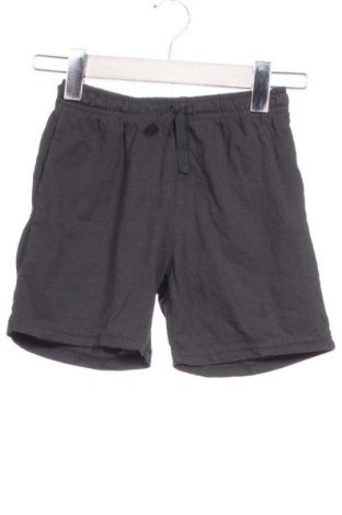 Детски къс панталон H&M, Размер 5-6y/ 116-122 см, Цвят Сив, Цена 8,00 €, #138080141