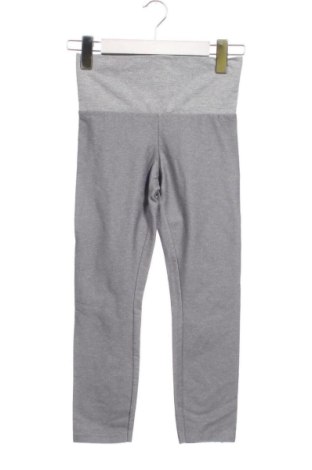 Детски клин United Colors Of Benetton, Размер 7-8y/ 128-134 см, Цвят Сив, Цена 8,00 €, #138077283