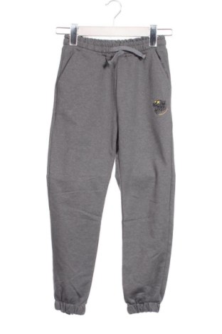 Детски панталон LC Waikiki, Размер 7-8y/ 128-134 см, Цвят Сив, Цена 8,00 €, #138078768