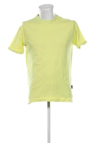 Tricou de bărbați Bershka, Mărime XL, Culoare Galben, Preț 59,00 Lei, #138053076