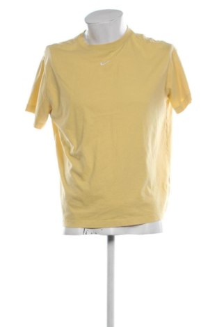 Ανδρικό t-shirt Nike, Μέγεθος M, Χρώμα Κίτρινο, Τιμή 26,00 €, #138064450