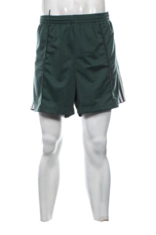 Pantaloni scurți de bărbați Adidas, Mărime XL, Culoare Verde, Preț 136,48 Lei, #138066553
