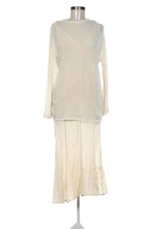 Rochie Zara, Mărime S, Culoare Ecru, Preț 216,98 Lei, #138045708
