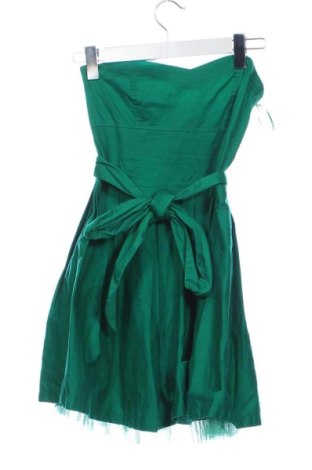 Rochie Bershka, Mărime M, Culoare Verde, Preț 196,32 Lei, #138048108