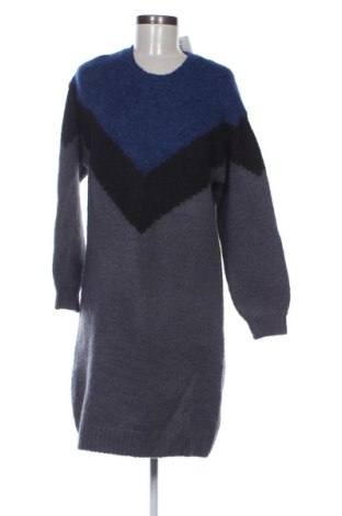 Ruha Unbranded, Méret M, Szín Sokszínű, Ár 6 366 Ft, #138050103