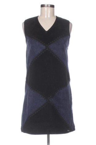 Rochie Pepe Jeans, Mărime M, Culoare Multicolor, Preț 566,90 Lei, #138056524