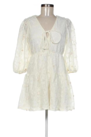 Rochie Sinsay, Mărime S, Culoare Ecru, Preț 26,25 Lei, #138069548