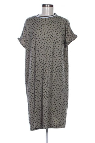 Rochie VRS, Mărime XL, Culoare Multicolor, Preț 68,24 Lei, #138069987