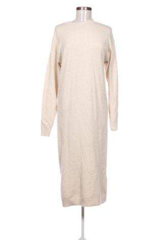 Rochie Cozy, Mărime L, Culoare Ecru, Preț 78,74 Lei, #138075715