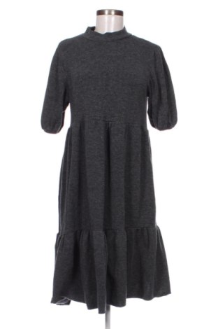 Rochie Zara, Mărime L, Culoare Gri, Preț 83,99 Lei, #138085757