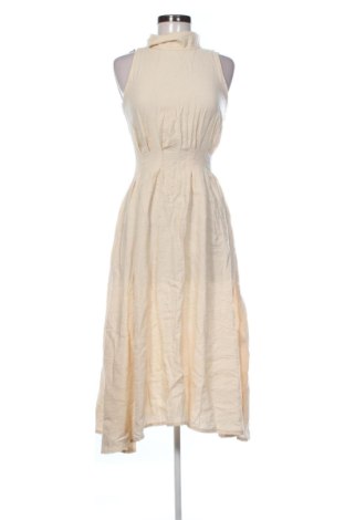 Rochie Trendyol, Mărime M, Culoare Ecru, Preț 136,48 Lei, #138086468