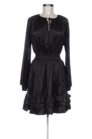 Rochie In April 1986, Mărime L, Culoare Negru, Preț 51,99 Lei, #138052206