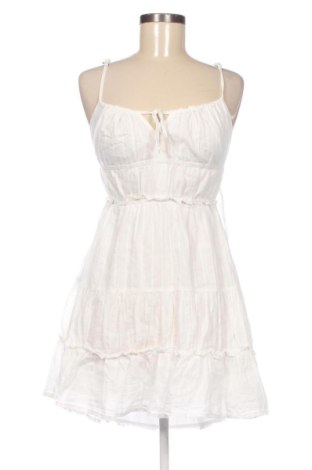 Рокля Bershka, Размер M, Цвят Бял, Цена 12,76 €, #138057281