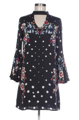 Sukienka Guess, Rozmiar S, Kolor Kolorowy, Cena 287,88 zł, #138074012